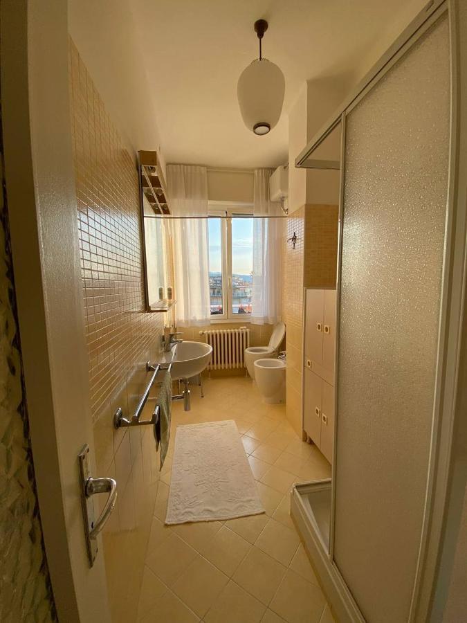 Max And Sea Parking Free Street Apartment Sanremo Exterior foto